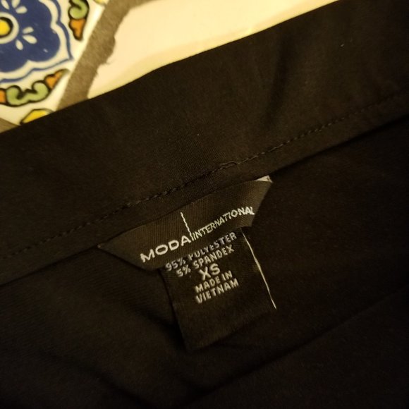 Moda International Victoria's Secret Black Ruched Waterfall Skirt - Picture 2 of 6